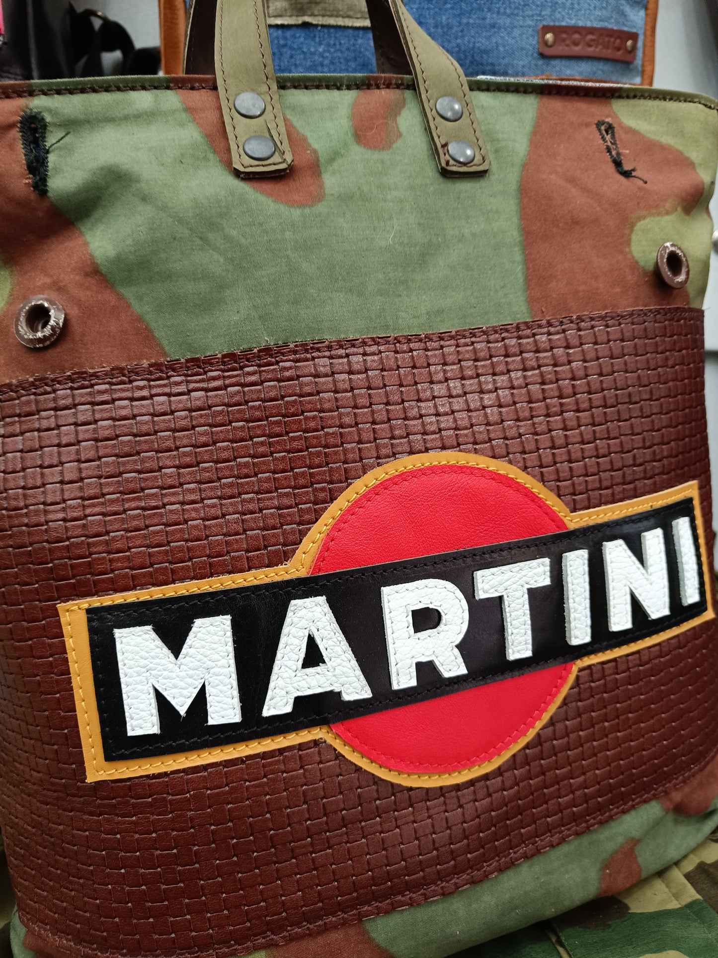 Shopping bag
