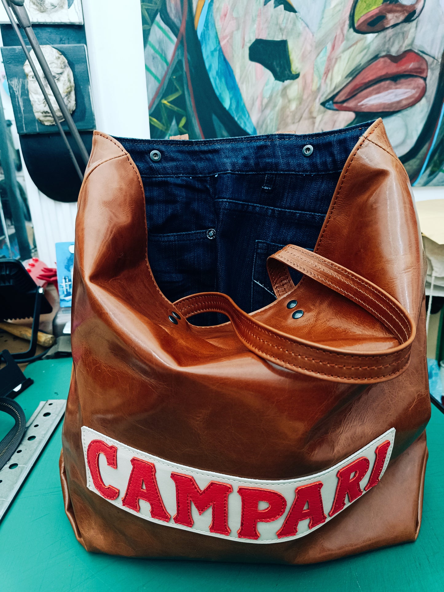Tote bag