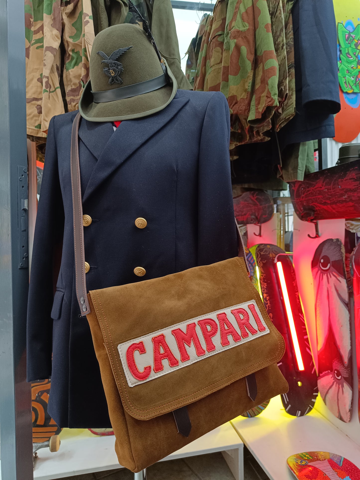 Messenger bag