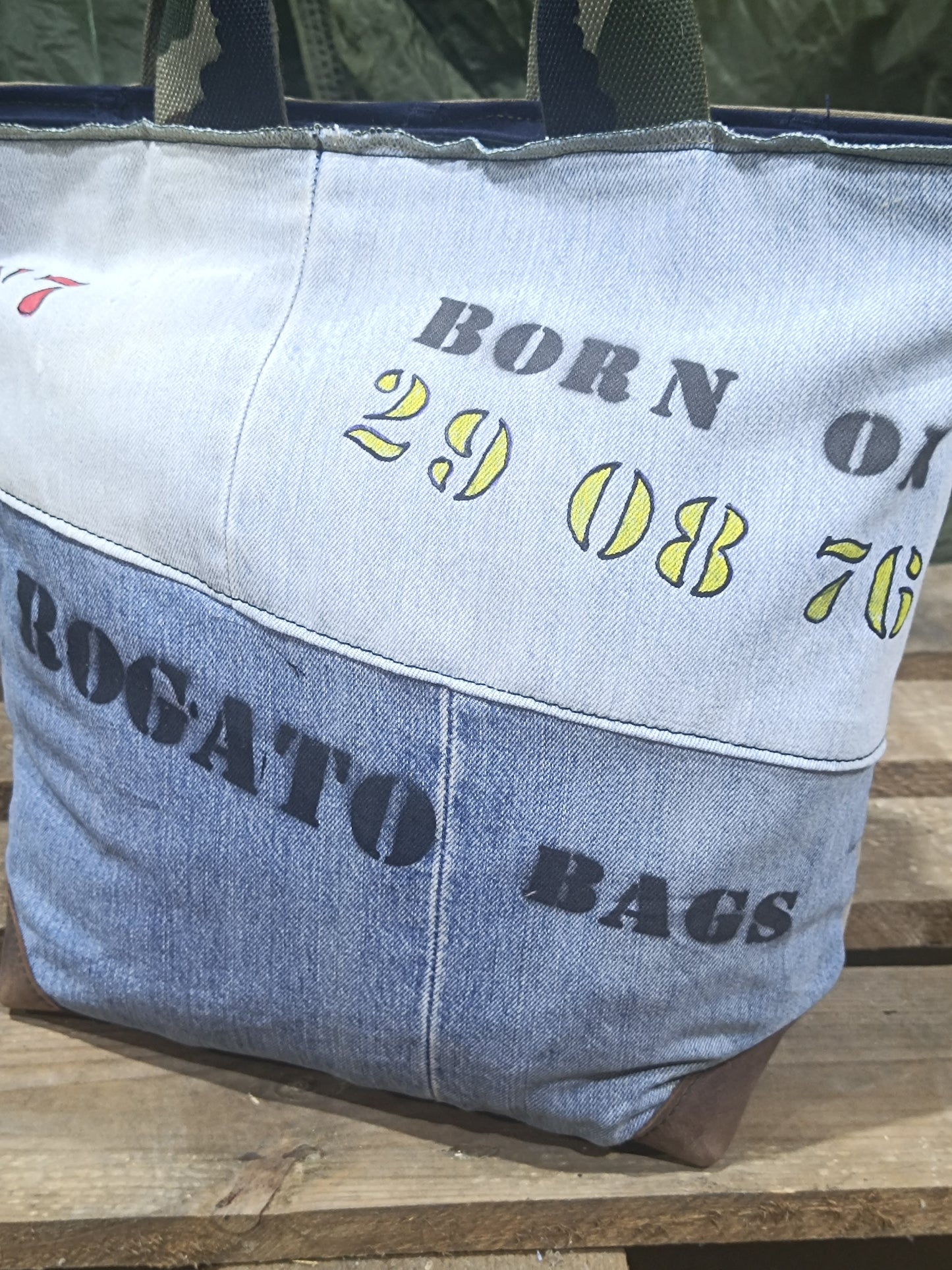 Shopping bag