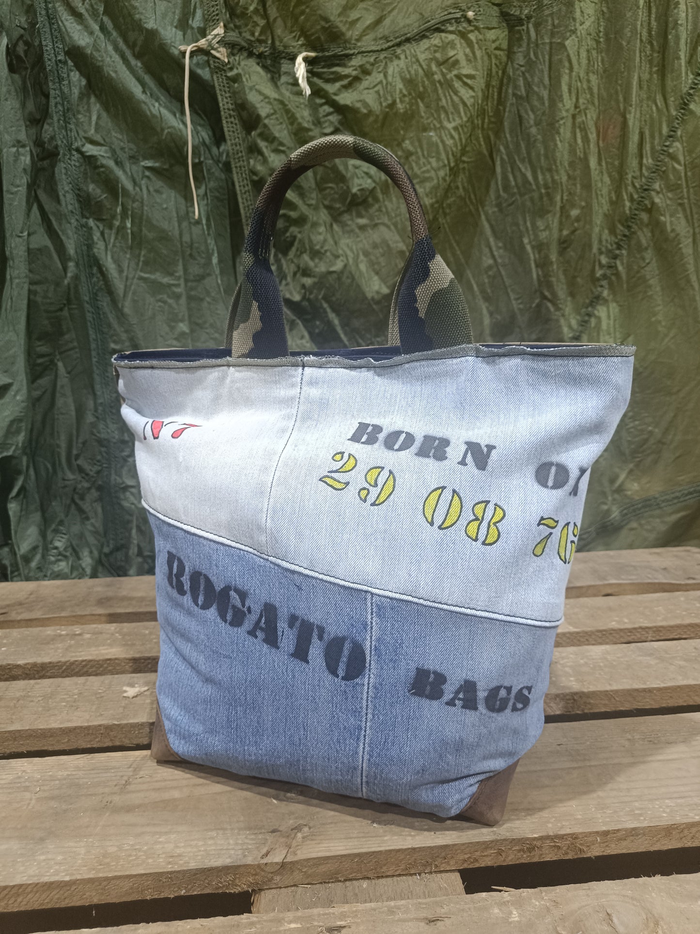 Shopping bag