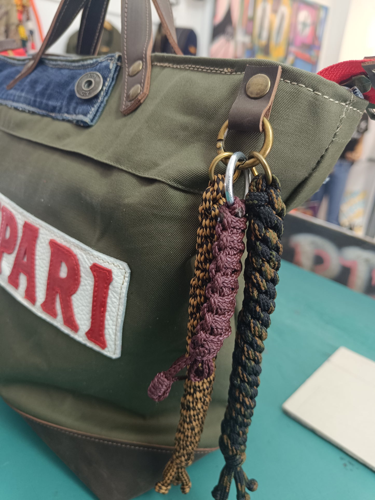 Shopping bag