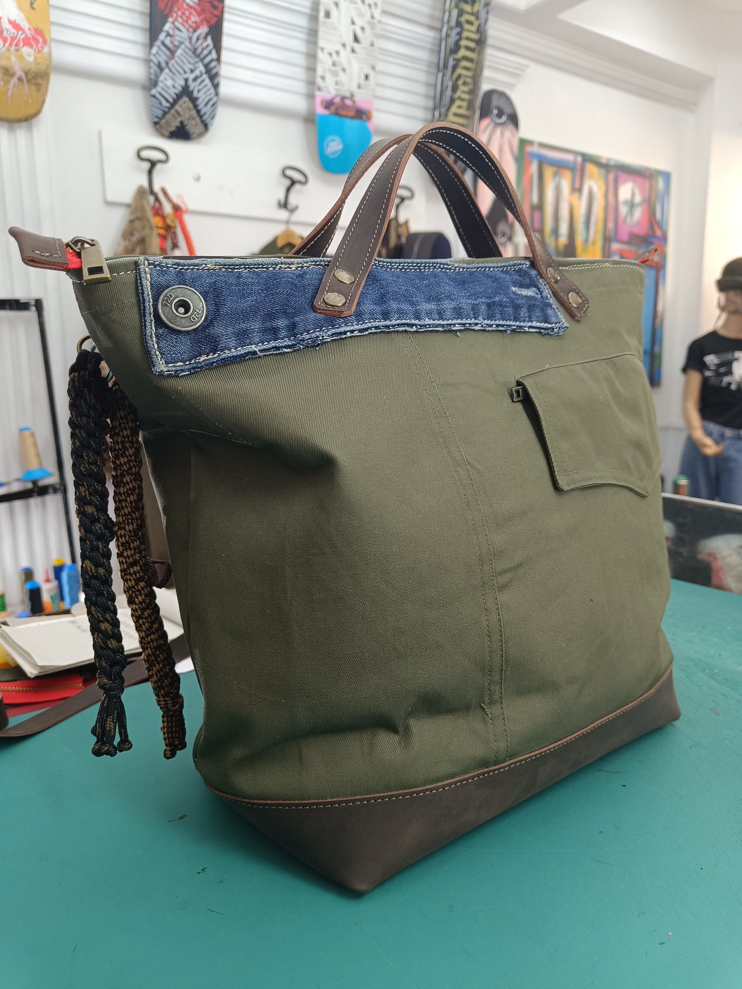 Shopping bag
