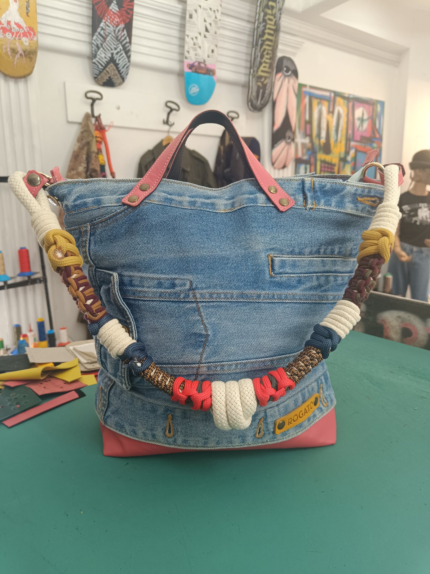 Shopping bag