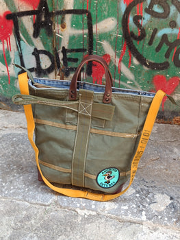 THE AVIATION TOTE BAG 0.1