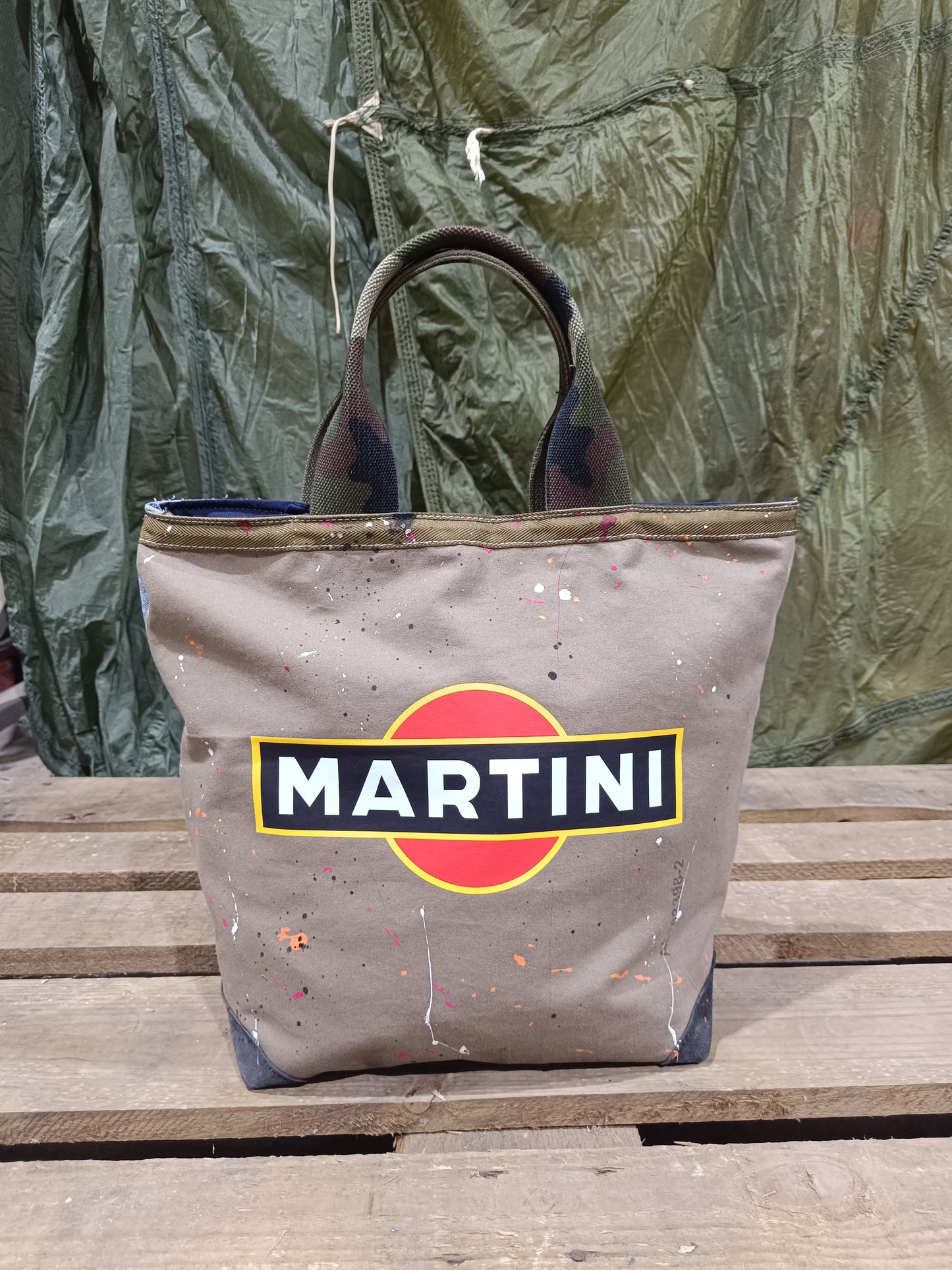 Shopping bag