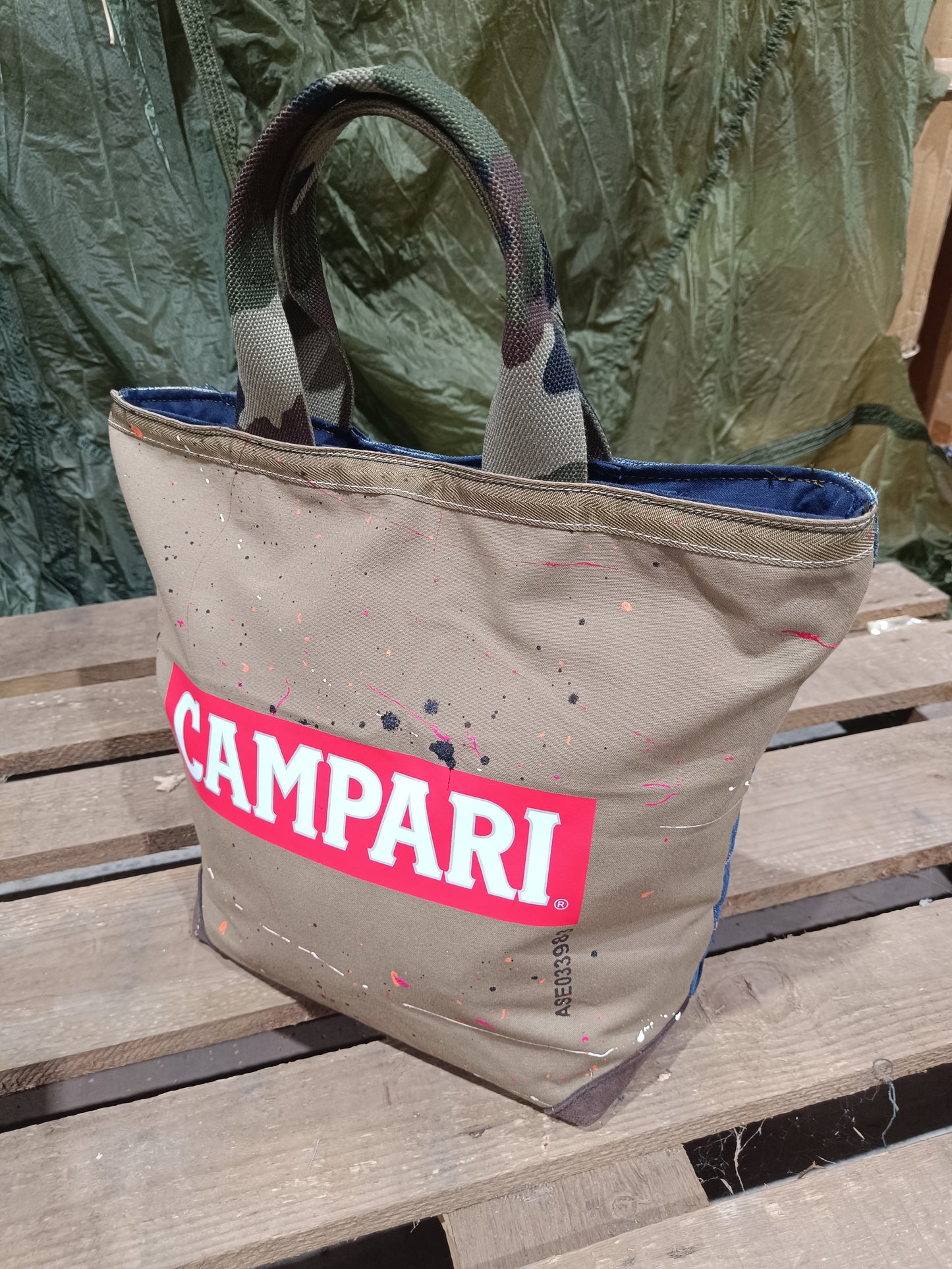Shopping bag